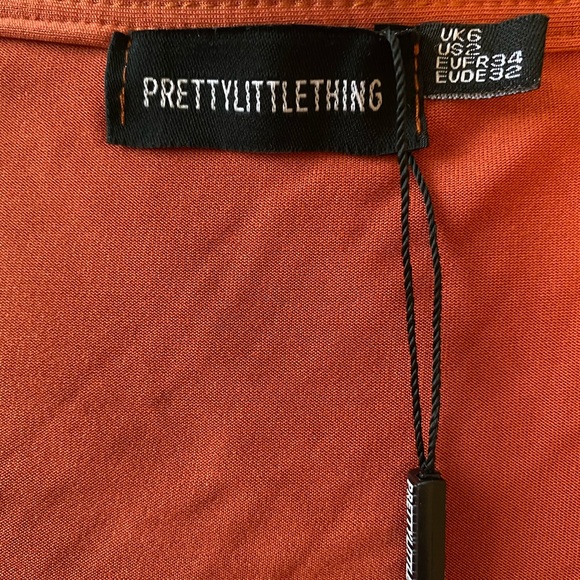 NWT PrettyLittleThing Drape Sleeve Split Dress - Picture 7 of 7